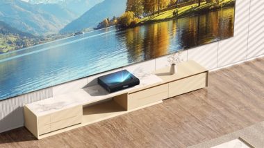 paris rhoe projector