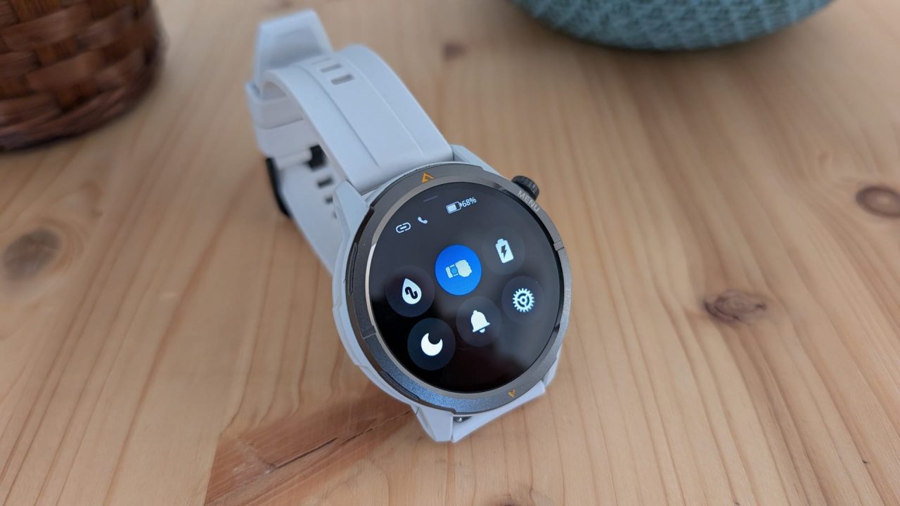AGM Legion Montre connectée GPS avec écran AMOLED de 1,43 Pouce, Plus de 100 Modes Sportifs, Montre de Fitness étanche 5 ATM avec fréquence Cardiaque 24h, Moniteur de Sommeil pour Android iOS