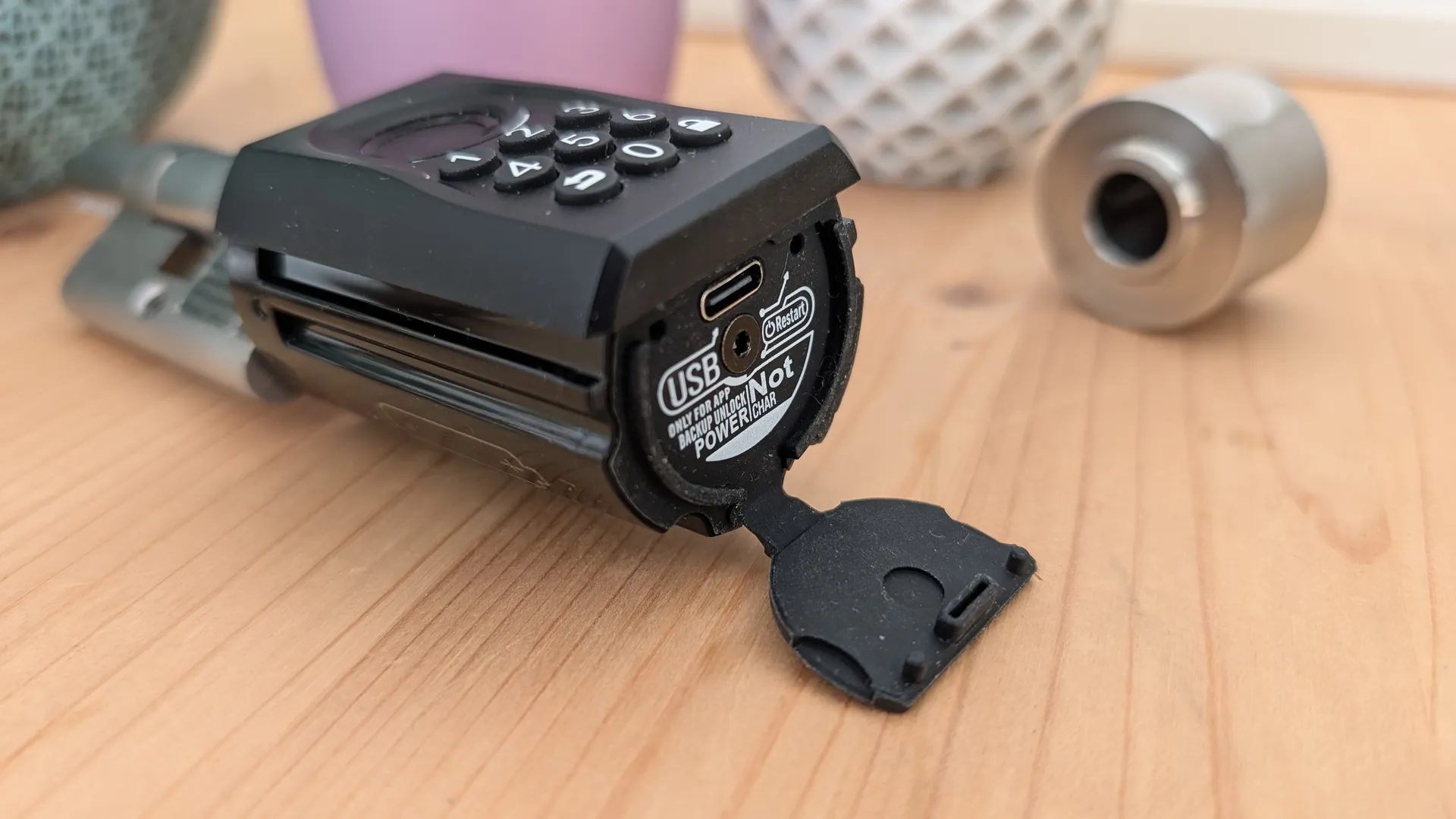 WELOCK ToucA51 review es011