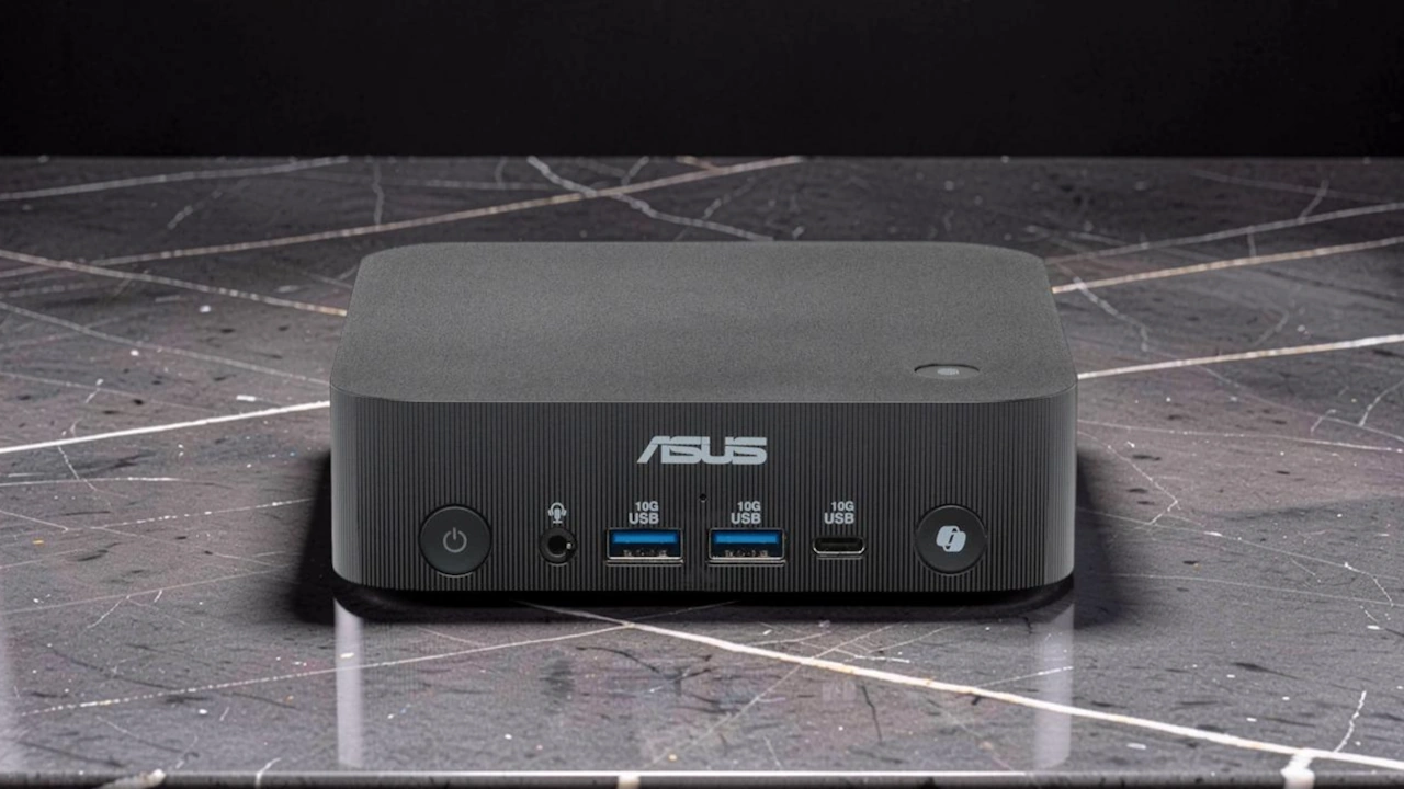 ASUS ExpertCenter PN55, a mini PC featuring AMD Ryzen AI 400 series processors unveiled 1 ASUS ExpertCenter PN55